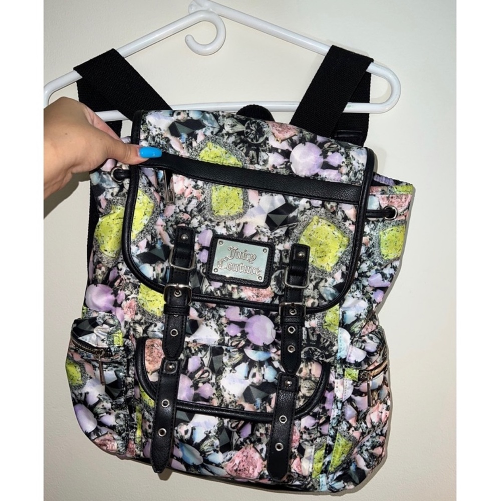 Juicy couture backpack, floral, color black 🖤pink💗green 💚